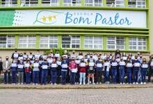 Estudantes da Escola Técnica Bom Pastor recebem certificado da Olimpíada Brasileira de Astronomia e Astronáutica