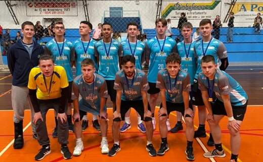 Equipes do Ensino Médio do Bompa são campeões do Municipal de Handebol