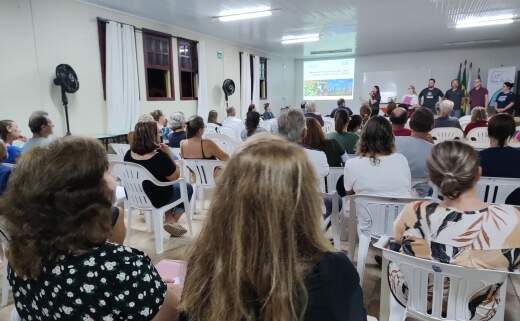 Equipe da Escola Técnica Bom Pastor realiza reuniões com pais e responsáveis de estudantes do Ensino Médio