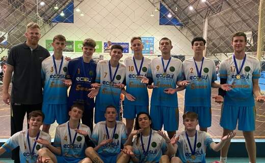 Escola Técnica Bom Pastor conquista ouro no masculino e feminino do Municipal de Handebol